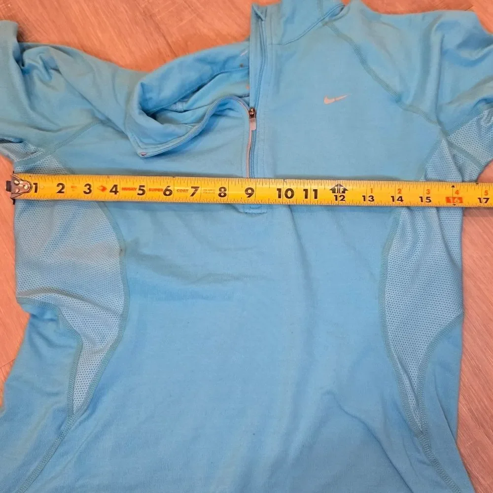 Women’s Nike DRI FIT 1/4 Zip Pullover Jacket Size Small Light Blue